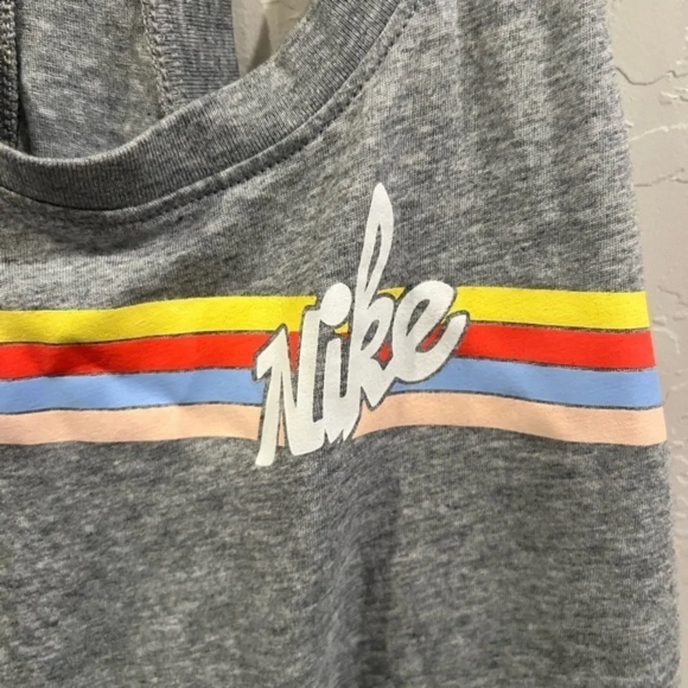 Nike tank